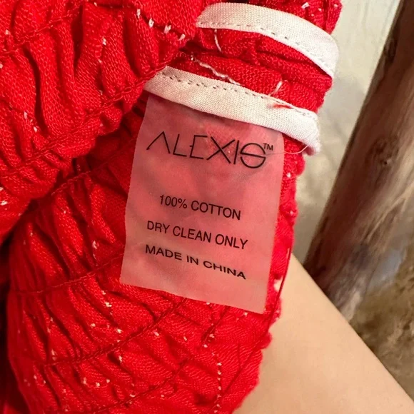 Alexis Revada Dress in Red Geometric Embroidery Size Large NWT - Picture 11 of 11